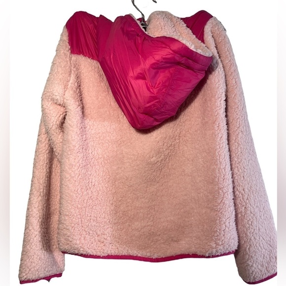 Eddie Bauer Girls Faur Fur Zip up jacket/hoodie NWT size 10/12, pink - Picture 2 of 9